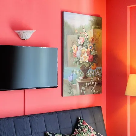 Patty's Apartment 2*